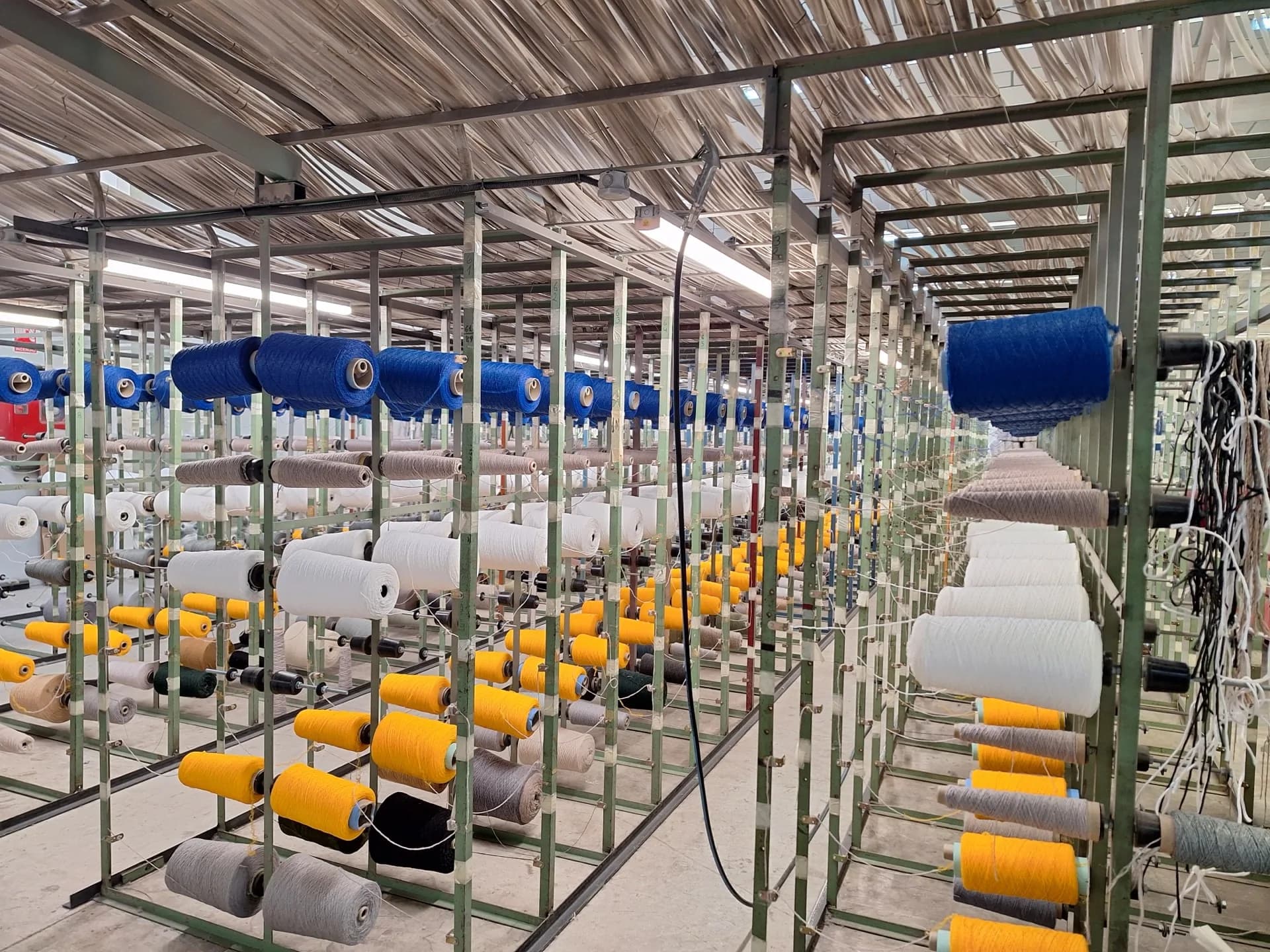 Rols and Heroturfs team at the manufacturing plant in Spain