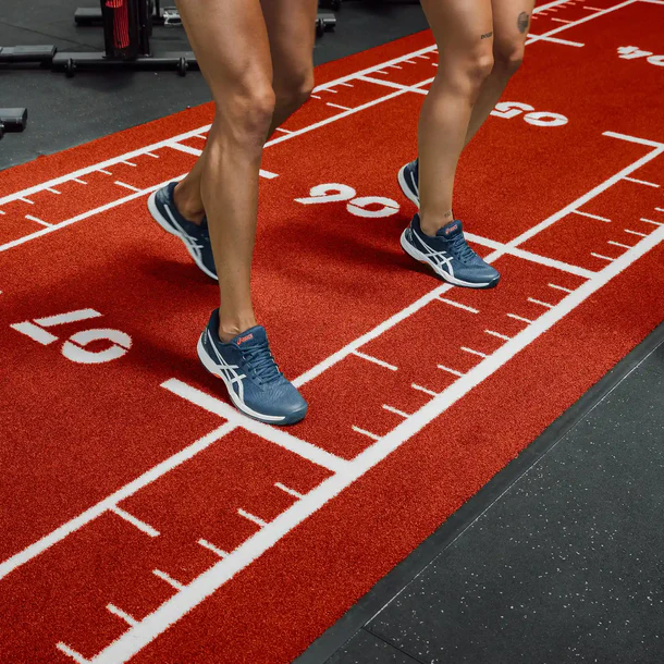 Artificial turf for functional training and HIIT in sports centers